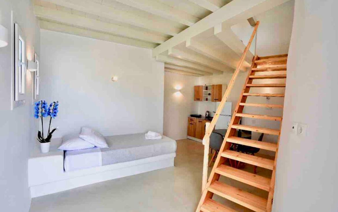 Crystal Suites Mykonos Town Exterior photo